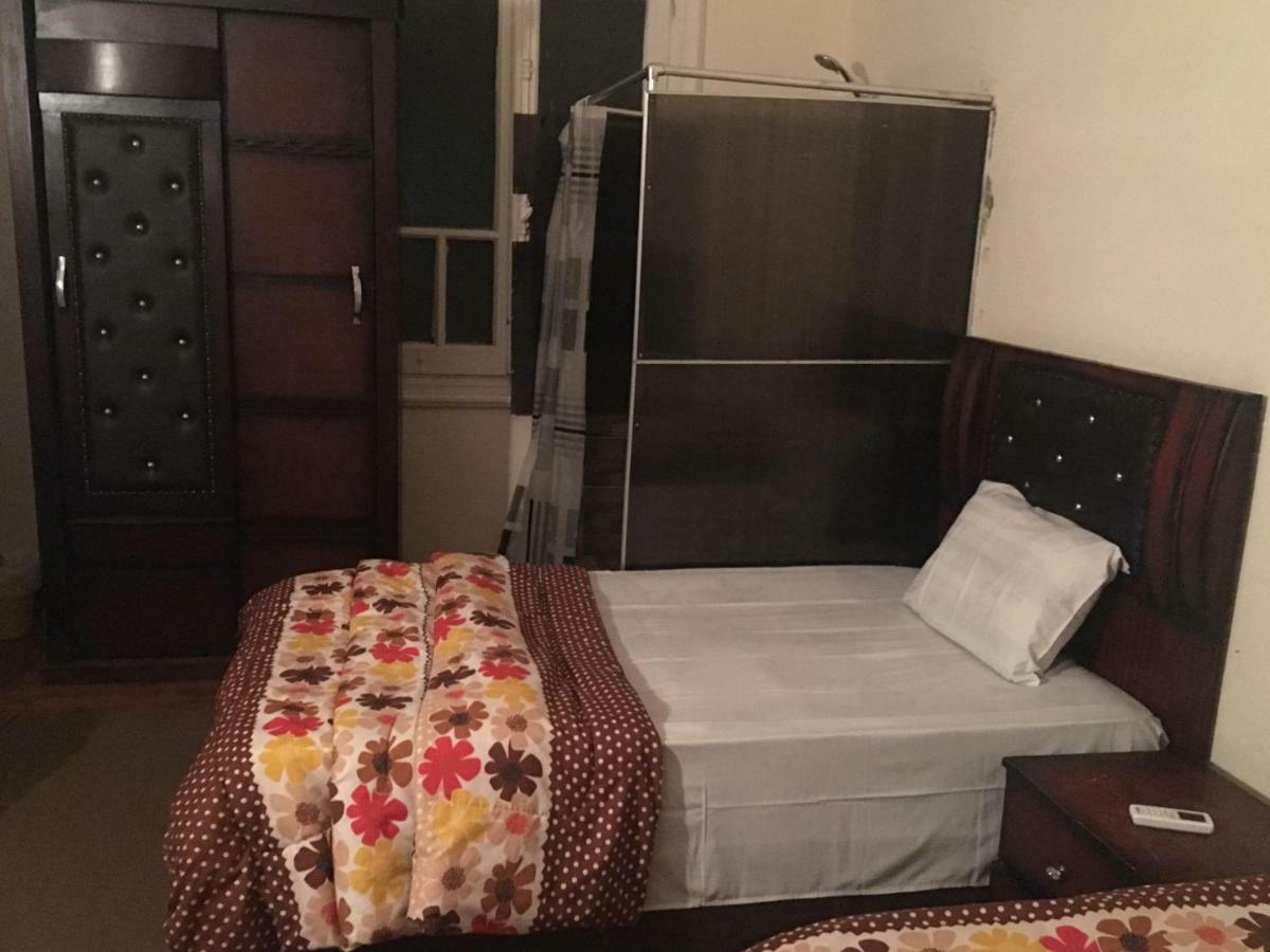 ホテル Grand Nile Plaza カイロ エクステリア 写真